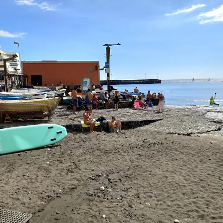 Playa Chica Views Lägenhet *